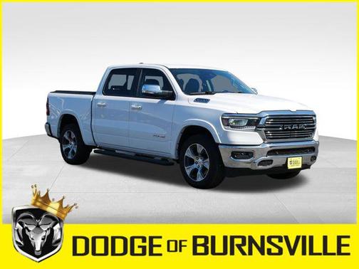 Bright White Clearcoat 2022 RAM 1500 Laramie