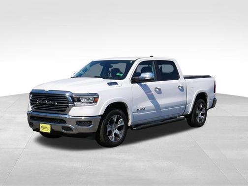 Bright White Clearcoat 2022 RAM 1500 Laramie