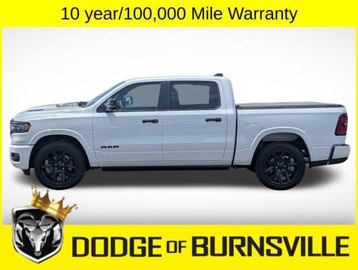 Ivory White Tri-Coat Pearlcoat 2026 RAM 1500 Laramie