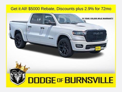 Ivory White Tri-Coat Pearlcoat 2026 RAM 1500 Laramie