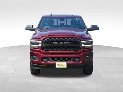 2022 RAM 2500 Big Horn Crew Cab 4x4 6'4' Box
