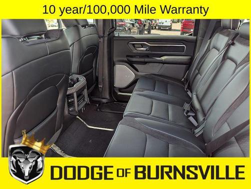 Diamond Black Crystal Pearlcoat 2026 RAM 1500 Laramie