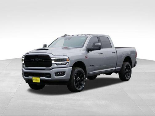 2024 RAM 3500 Laramie Crew Cab 4x4 6'4' Box