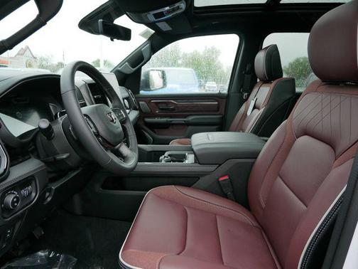 2025 RAM 1500 Limited