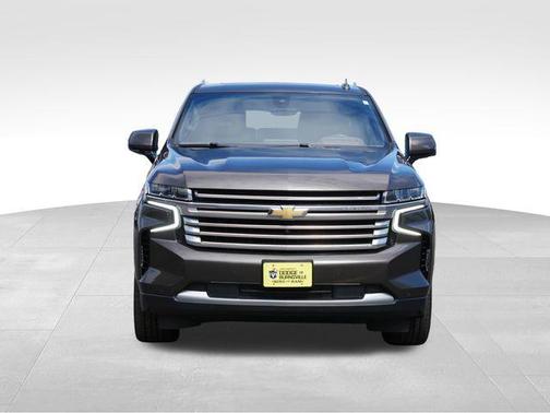 Graywood Metallic 2021 Chevrolet Suburban 4WD High Country