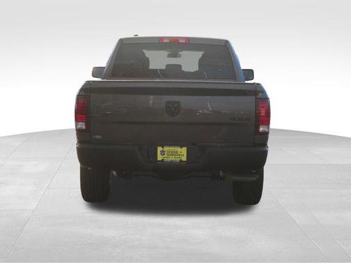 2022 RAM 1500 Classic Warlock Quad Cab 4x4 6'4' Box