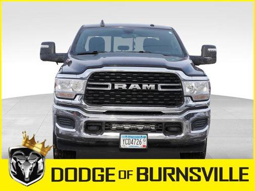 2023 RAM 3500 Tradesman Crew Cab 4x4 6'4' Box