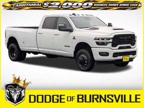 Bright White Clearcoat 2026 RAM 3500 Laramie Crew Cab 4x4 8' Box