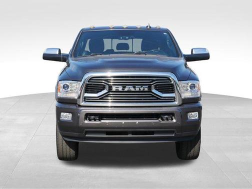 2017 RAM 2500 Limited Mega Cab 4x4 6'4' Box