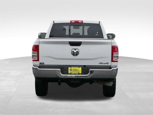 2021 RAM 3500 Tradesman Crew Cab 4x4 8' Box