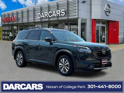 2022 Nissan Pathfinder SL 4WD