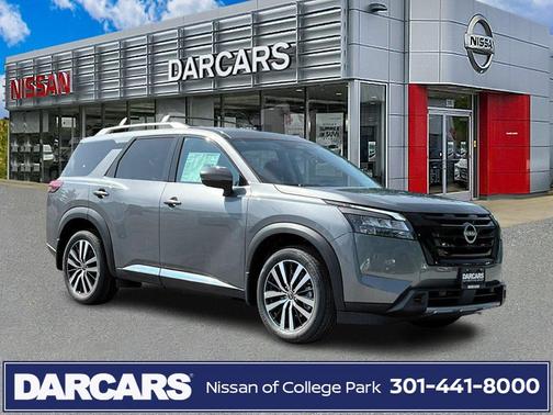 2025 Nissan Pathfinder Platinum 4WD