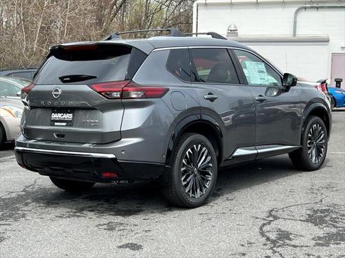 2025 Nissan Rogue Platinum
