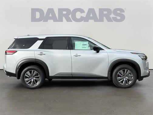 2025 Nissan Pathfinder S FWD
