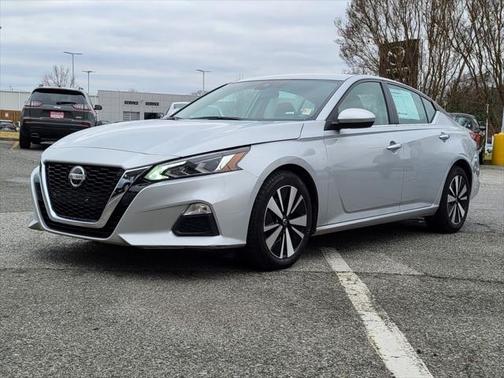 2021 Nissan Altima 2.5 SV