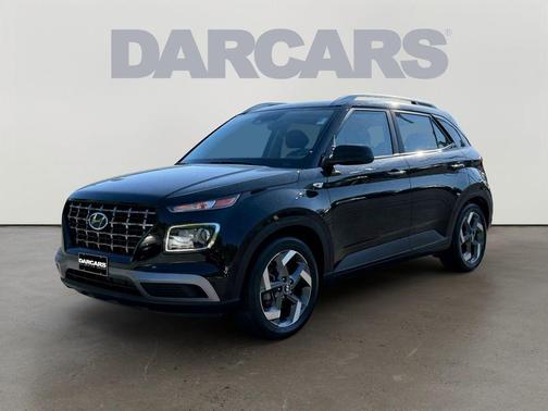 Onyx Black 2025 Hyundai VENUE SEL