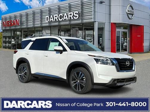 2025 Nissan Pathfinder Platinum 4WD