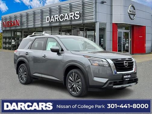 2025 Nissan Pathfinder SL 4WD
