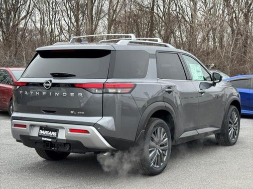 2025 Nissan Pathfinder SL 4WD