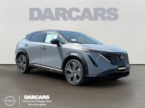 Boulder Gray Pearl/Black Diamond Pearl 2025 Nissan ARIYA PLATINUM+