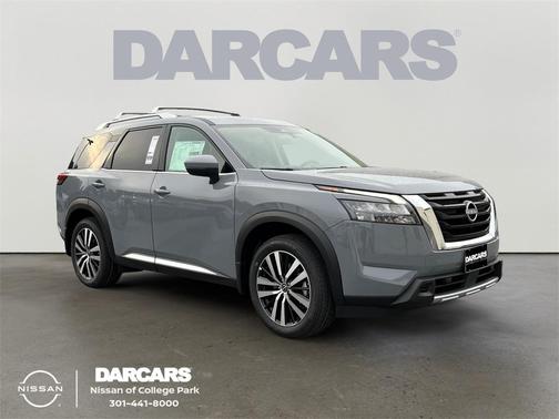 2025 Nissan Pathfinder Platinum 4WD