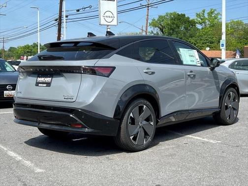 2025 Nissan ARIYA PLATINUM+