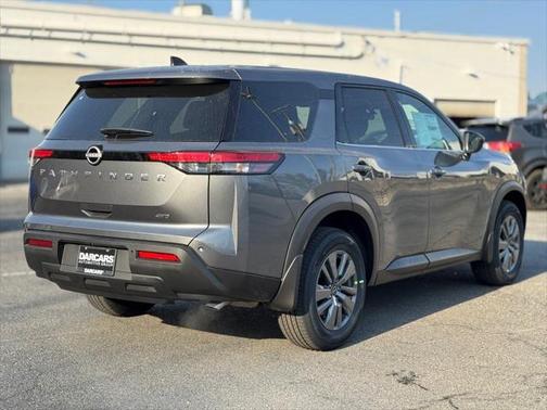 2025 Nissan Pathfinder S