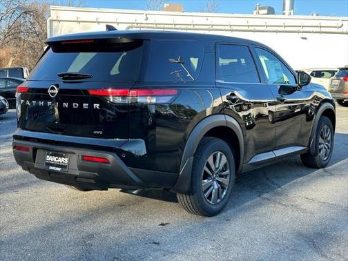2025 Nissan Pathfinder S 4WD