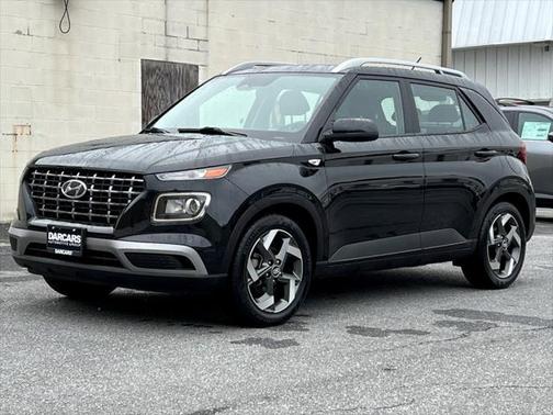 2023 Hyundai VENUE SEL
