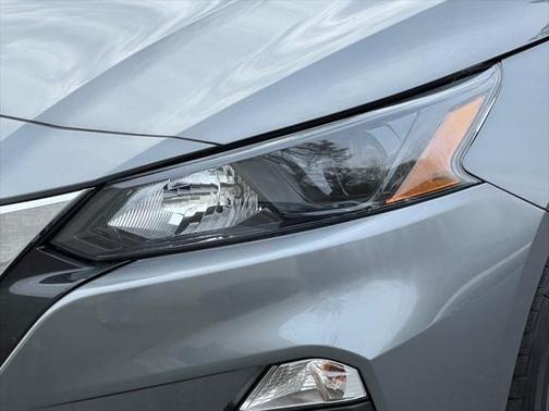 2022 Nissan Altima S FWD