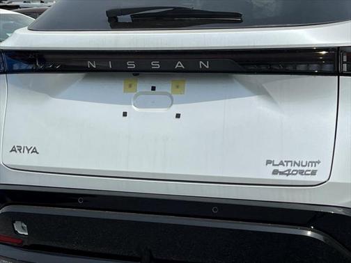2025 Nissan ARIYA PLATINUM+