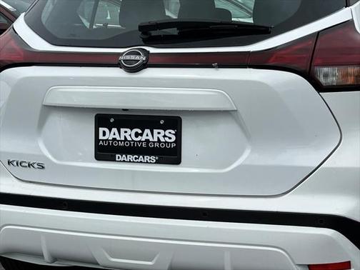 2025 Nissan Kicks S