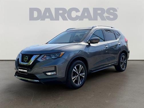 Gun Metallic 2017 Nissan Rogue SL