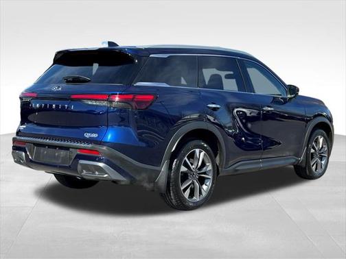 2022 INFINITI QX60 Luxe