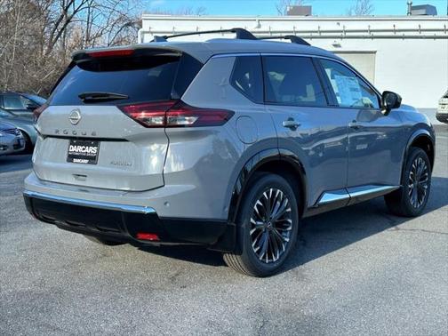 2025 Nissan Rogue Platinum