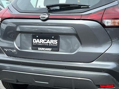 2025 Nissan Kicks S