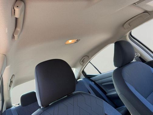 Brilliant Silver Metallic 2025 Nissan Versa 1.6 SV