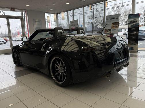 2010 Nissan 370Z Touring