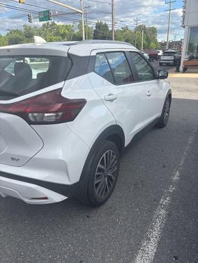 Fresh Powder 2021 Nissan Kicks SV