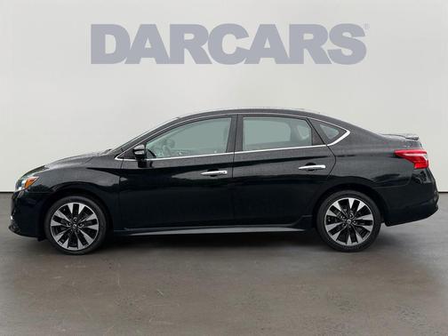 Super Black 2019 Nissan Sentra SR