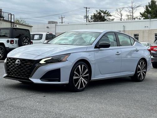 2023 Nissan Altima SR FWD