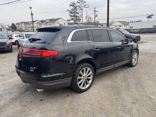 2010 Lincoln MKT EcoBoost
