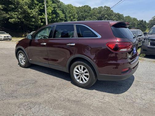 Sangria 2019 Kia Sorento LX