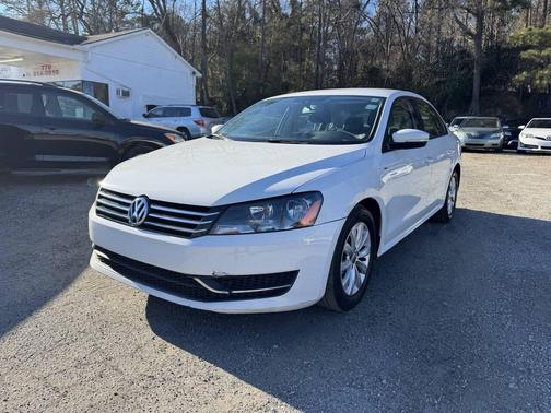 2014 Volkswagen Passat 1.8T S