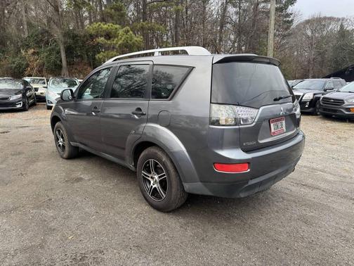 2007 Mitsubishi Outlander ES