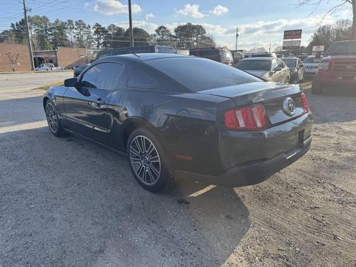 2010 Ford Mustang Base