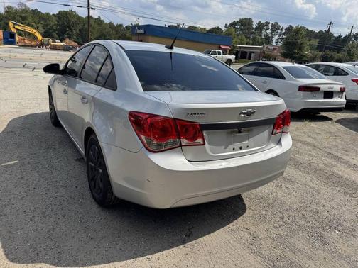 2011 Chevrolet Cruze LS