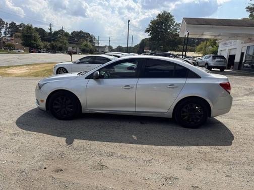 2011 Chevrolet Cruze LS