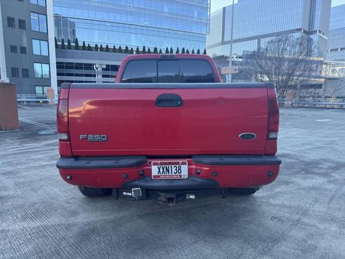 2007 Ford F-250 XLT Crew Cab