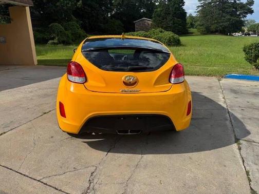 2016 Hyundai Veloster Base